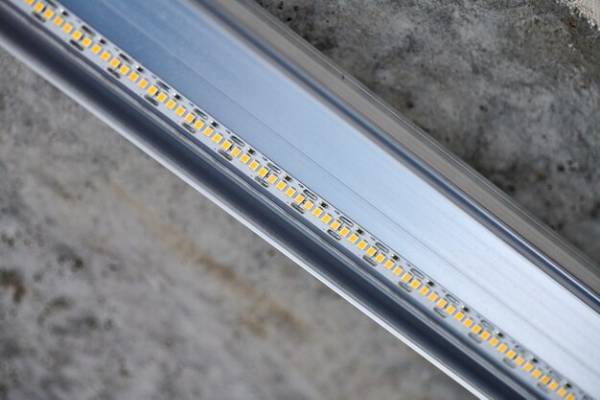 Aluminum 3 Decorative Aluminum Door Strips