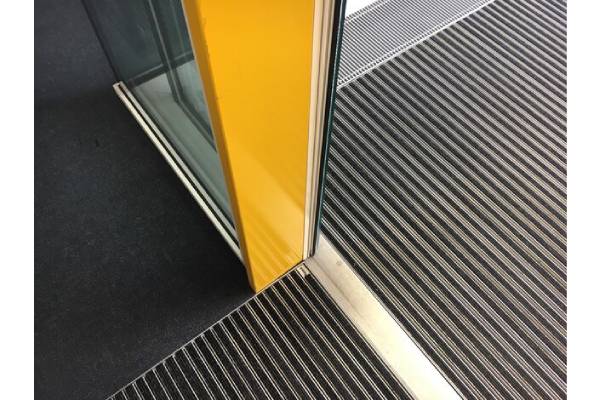 Aluminum 4 Heavy-Duty Aluminum Door Strips